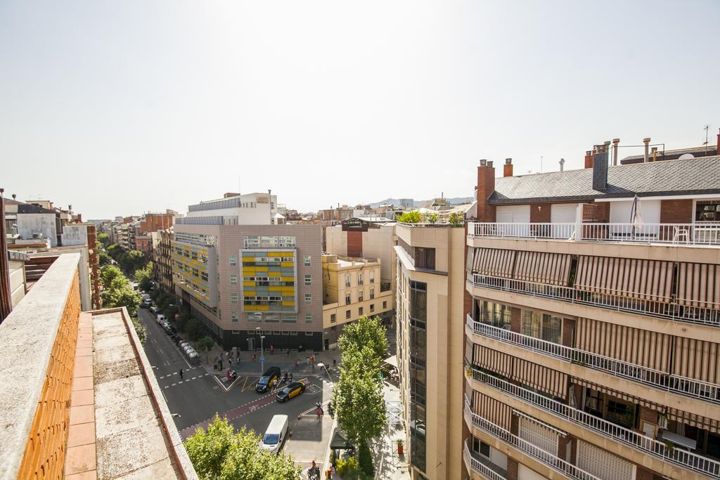 Barcelona Penthouse Private Terrace Sustainable Stay Keyless Access *