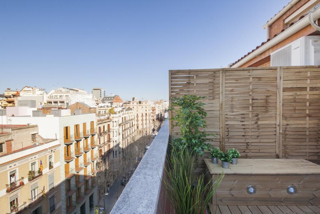 Barcelona Penthouse Private Terrace Sustainable Stay Keyless Access Apartment
