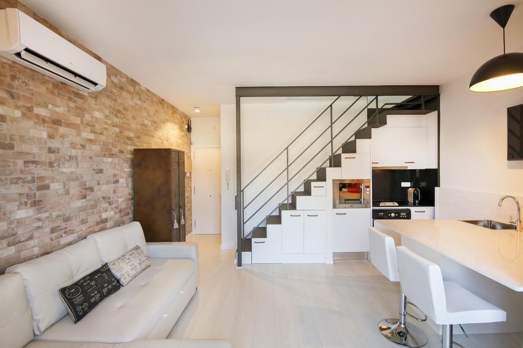Barcelona Penthouse Private Terrace Sustainable Stay Keyless Access Barcelona